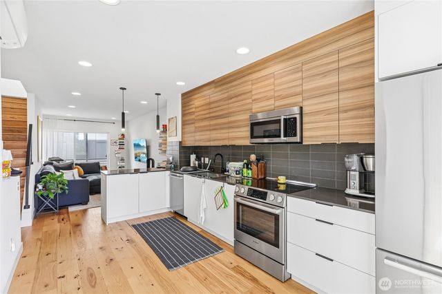1770 C 14th Avenue S, Seattle, WA 98144
