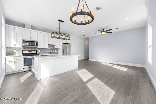 160 Monmouth Street 2, Red Bank, NJ 07701