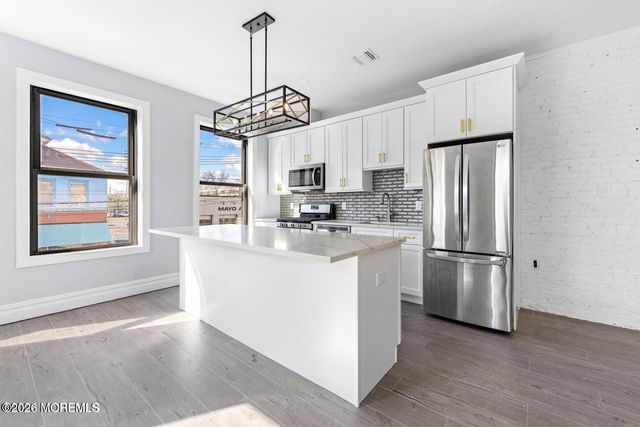 160 Monmouth Street 2, Red Bank, NJ 07701