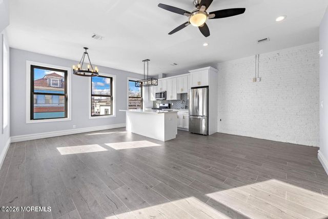 160 Monmouth Street 2, Red Bank, NJ 07701