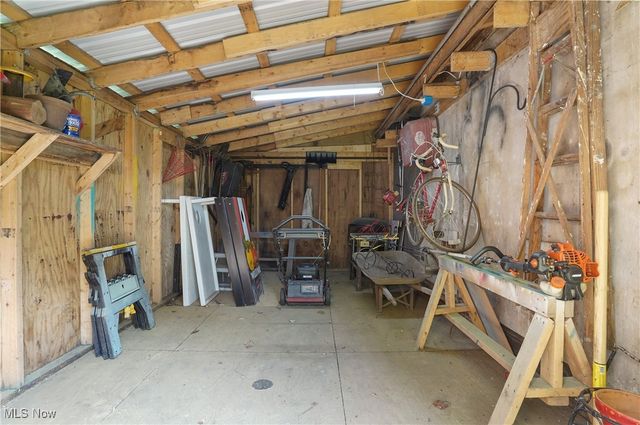 962 N Market Street, Lisbon, OH 44432