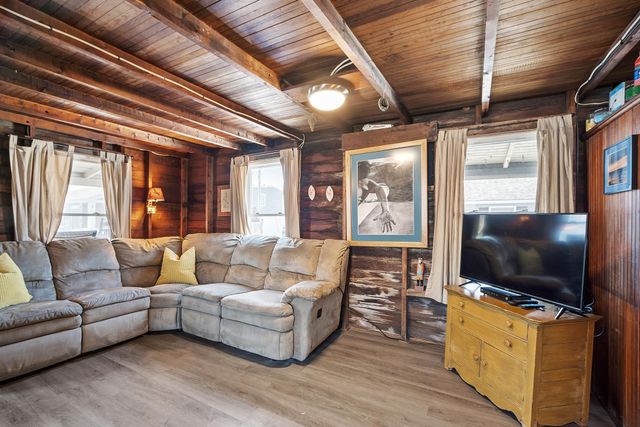 22-24 Perkins Avenue, Hampton, NH 03842