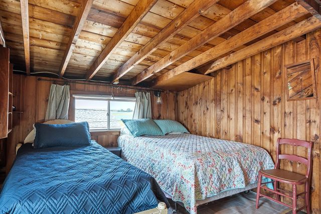 22-24 Perkins Avenue, Hampton, NH 03842