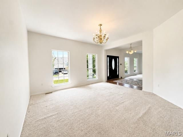 813 Arlington Glen Drive, Fenton, MO 63026