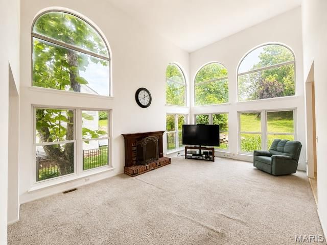 813 Arlington Glen Drive, Fenton, MO 63026