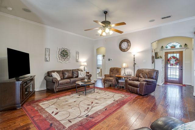 205 Niki Road, Paradise, TX 76073