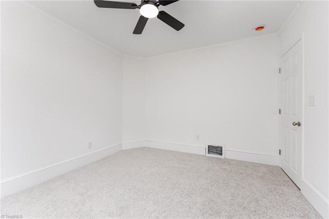 8 school Street, Thomasville, NC 27360