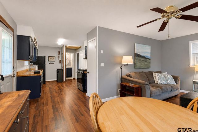 4514 Skyline, Chandler, TX 75758