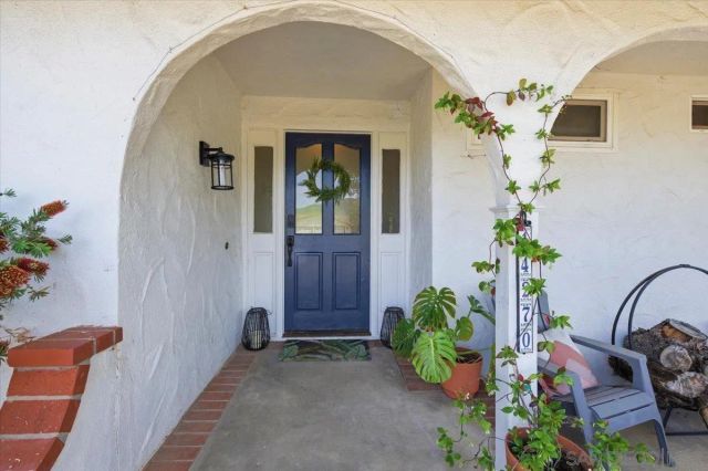 14270 Hacienda, Poway, CA 92064