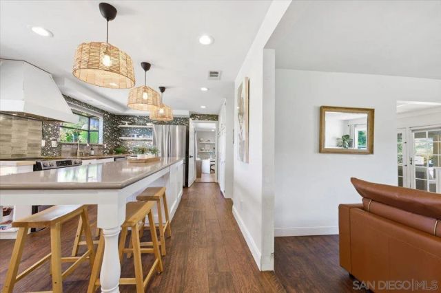 14270 Hacienda, Poway, CA 92064