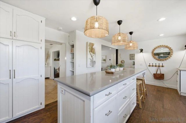 14270 Hacienda, Poway, CA 92064