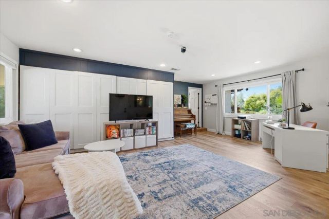 14270 Hacienda, Poway, CA 92064