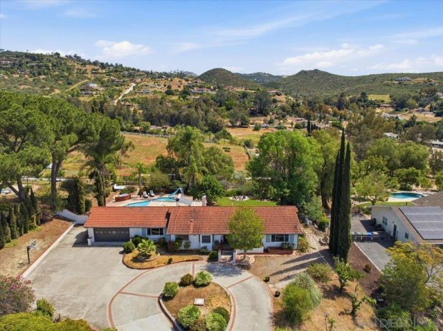 14270 Hacienda, Poway, CA 92064