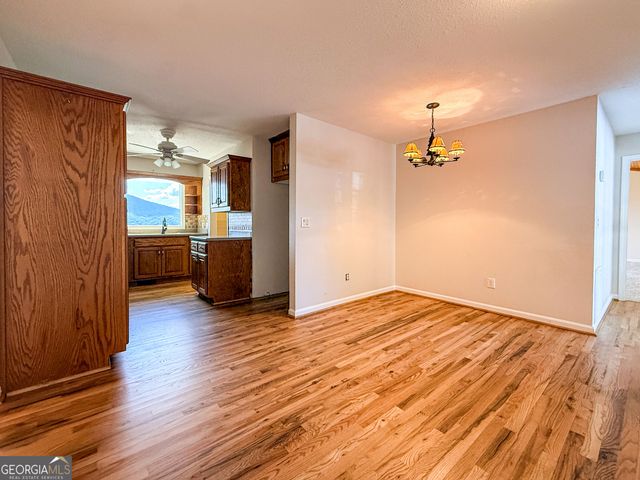 784 Starlight Drive, Sautee Nacoochee, GA 30571
