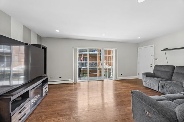 6255 S Mason Avenue 2A, Chicago, IL 60638