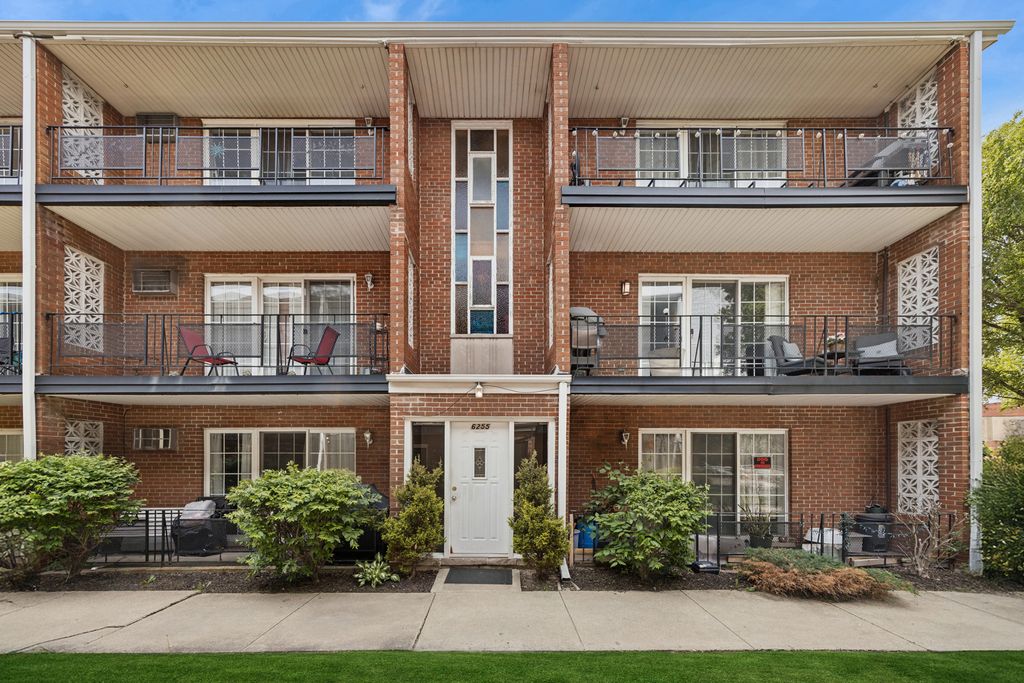 6255 S Mason Avenue 2A, Chicago, IL 60638
