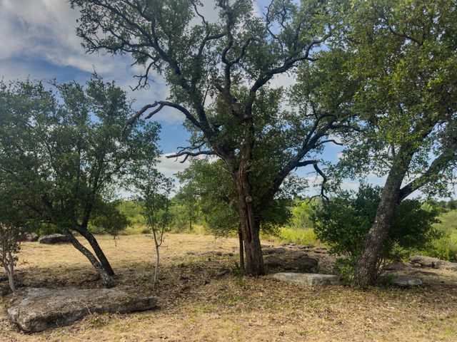 2229 Park View DR, Marble Falls, TX 78654