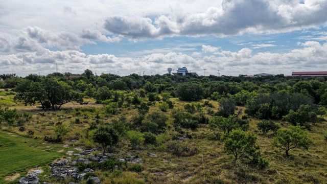 2229 Park View DR, Marble Falls, TX 78654