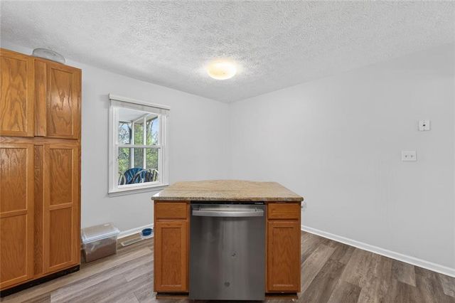 226 Breckenridge Drive, Powder Springs, GA 30127