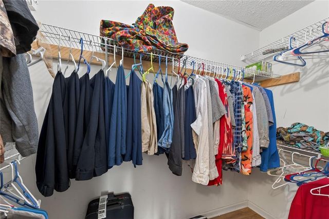 226 Breckenridge Drive, Powder Springs, GA 30127