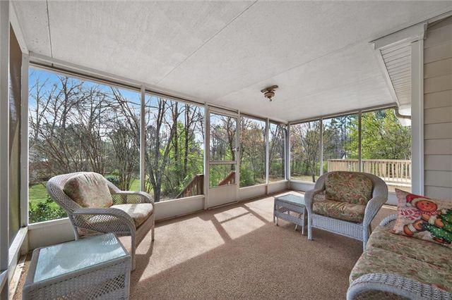 226 Breckenridge Drive, Powder Springs, GA 30127