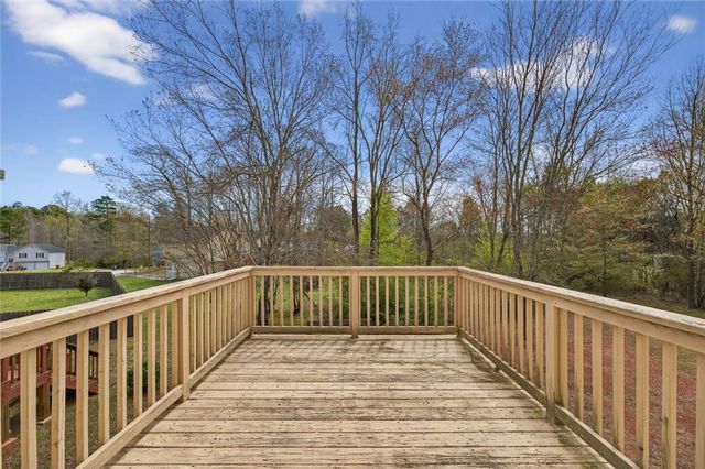 226 Breckenridge Drive, Powder Springs, GA 30127