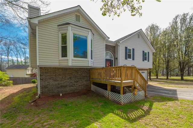 226 Breckenridge Drive, Powder Springs, GA 30127