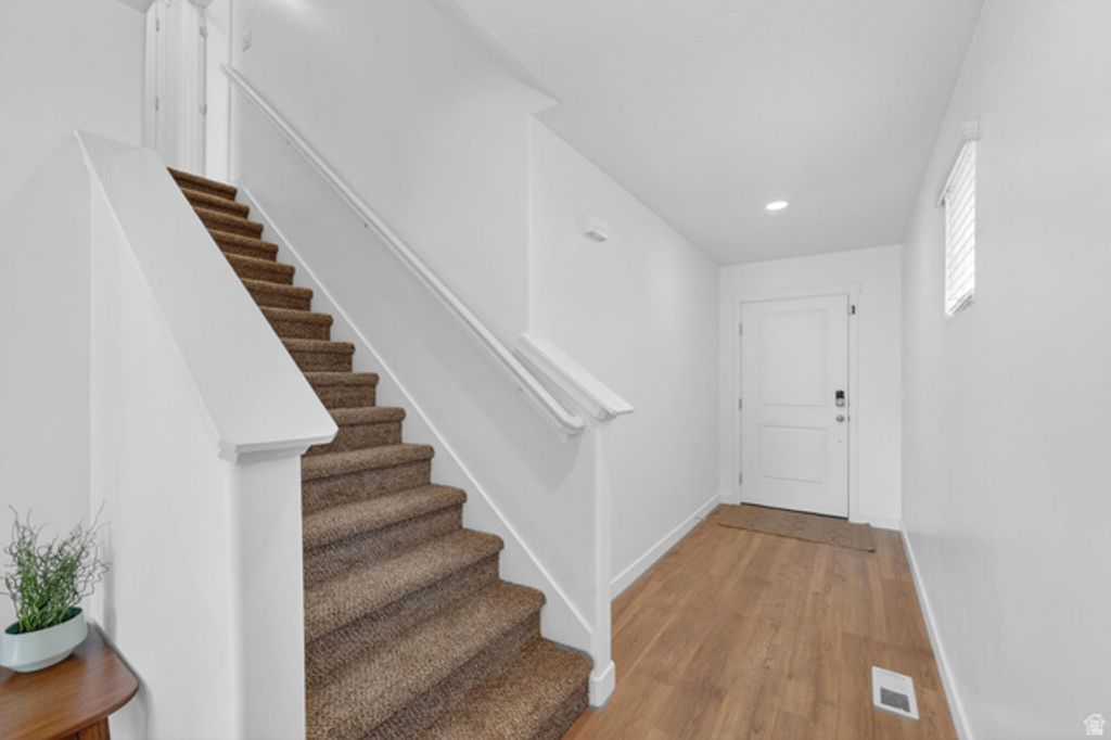 Image 10 of property listing at 1449 S WINDY RIDGE DR, Spanish Fork, UT 84660