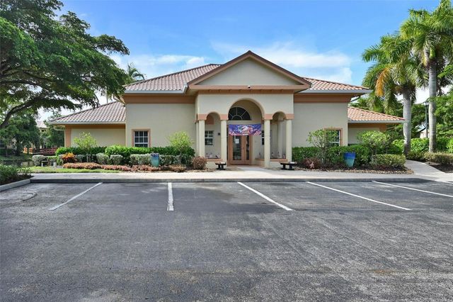 15441 BELLAMAR CIRCLE 1113, Fort Myers, FL 33908