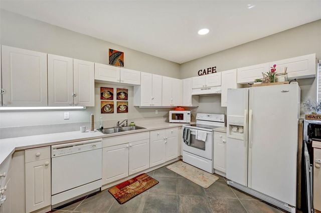 15441 BELLAMAR CIRCLE 1113, Fort Myers, FL 33908