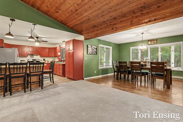 21 Riverview Drive, Greenville, MI 48838