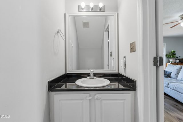 4729 Windbreak Lane, Raleigh, NC 27616