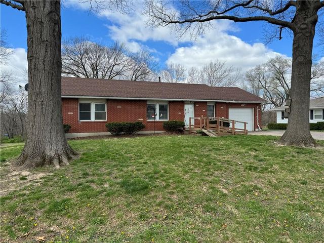 3018 Iowa Street
