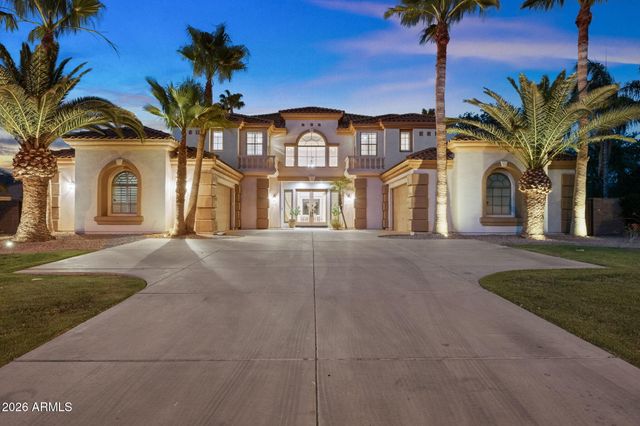2517 S CONSTELLATION Way, Gilbert, AZ 85295