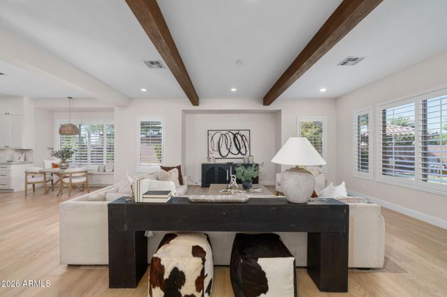 2517 S CONSTELLATION Way, Gilbert, AZ 85295