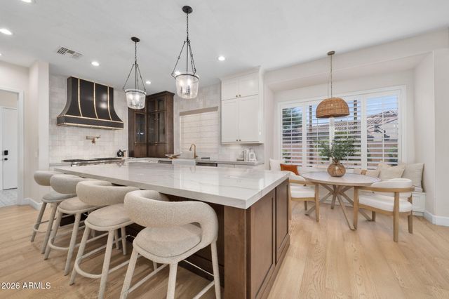 2517 S CONSTELLATION Way, Gilbert, AZ 85295