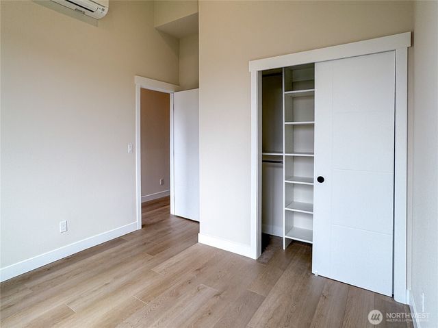 6949 42nd Avenue S, Seattle, WA 98118