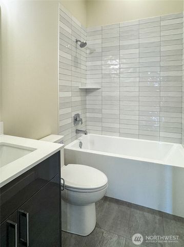 6949 42nd Avenue S, Seattle, WA 98118