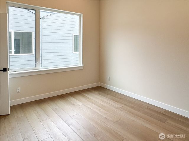 6949 42nd Avenue S, Seattle, WA 98118