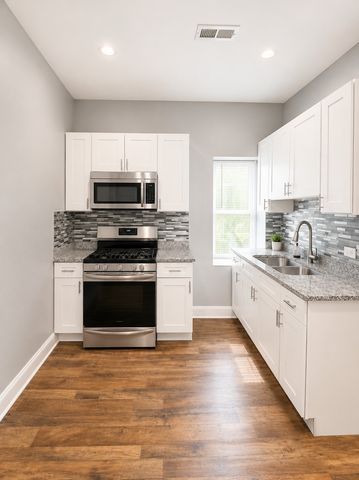 10747 S Michigan Avenue G, Chicago, IL 60628