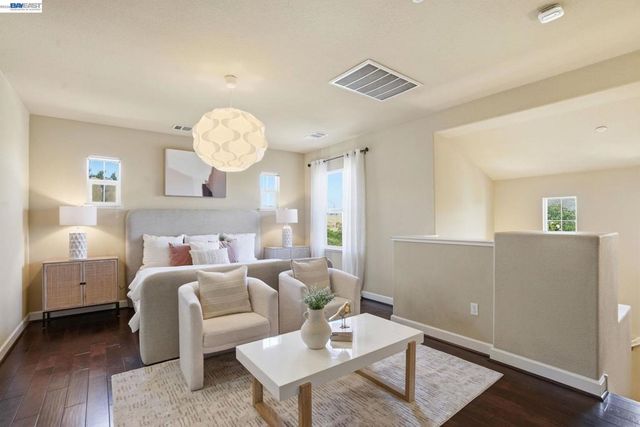 674 Selby Lane 4, Livermore, CA 94551