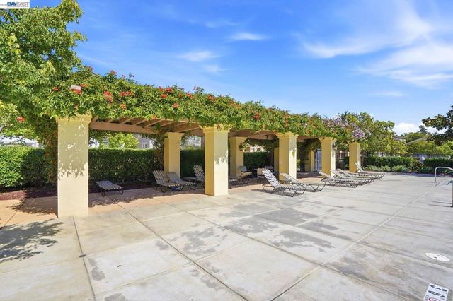 674 Selby Lane 4, Livermore, CA 94551