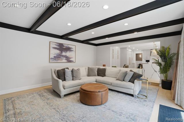 42149 Crestview Circle, Northville, MI 48168