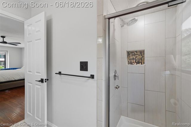 42149 Crestview Circle, Northville, MI 48168