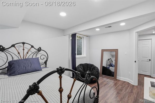 42149 Crestview Circle, Northville, MI 48168