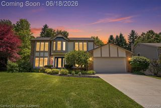 42149 Crestview Circle, Northville, MI 48168