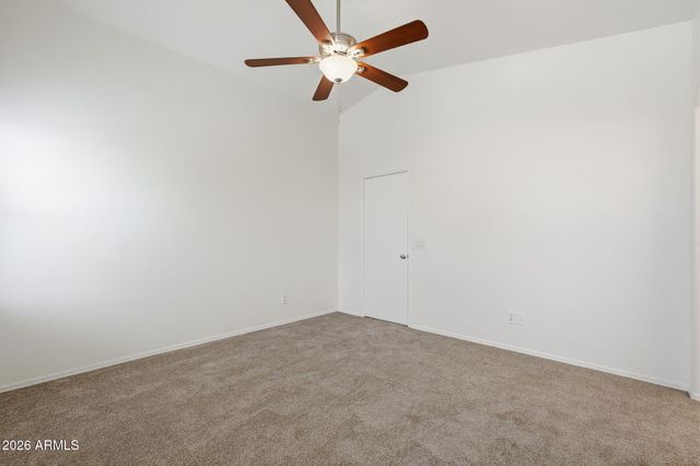 16218 W DAVIS Road, Surprise, AZ 85374