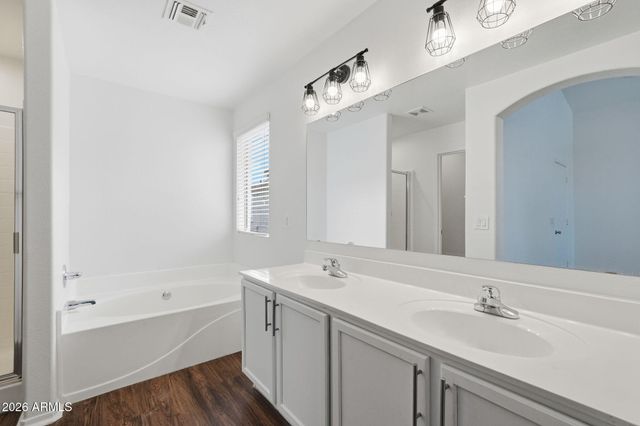 16218 W DAVIS Road, Surprise, AZ 85374