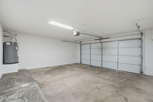 16218 W DAVIS Road, Surprise, AZ 85374