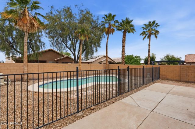 16218 W DAVIS Road, Surprise, AZ 85374